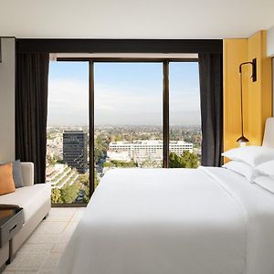 Guest Room 1 King